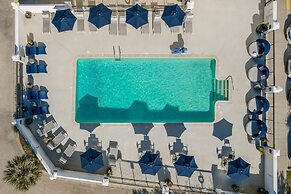 Hotel Alice At Atlantic Beach