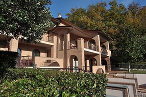 Carpediem Assisi Living Club