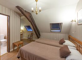 Logis Hôtel De La Cloche