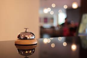 Executive Plaza Hotel Metro Vancouver