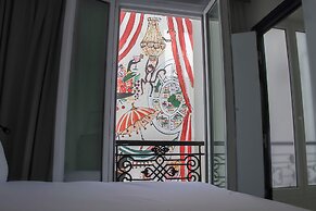 Maison Mère
