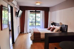Golf Tower Suites & Apartments