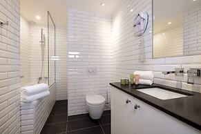 Hotel Pavillon Monceau by Happy Culture
