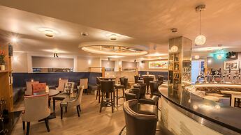 Clew Bay Hotel