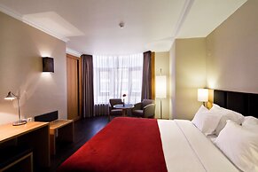 SANA Reno Hotel