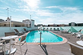 SANA Reno Hotel
