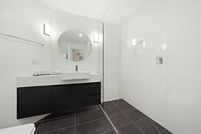 Comfort Apartments Melbourne Central