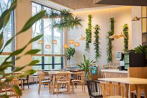 Melia Hanoi