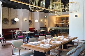 Melia Hanoi