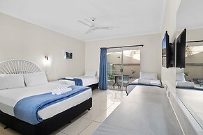 Hotel Tropiq