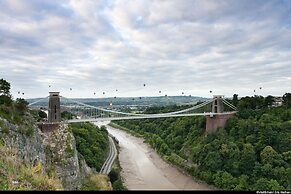 Holiday Inn Express Bristol City Centre by IHG