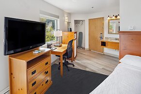 Hotel Edgewater
