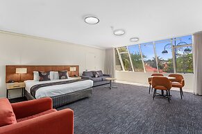 Mantra Meridien Adelaide