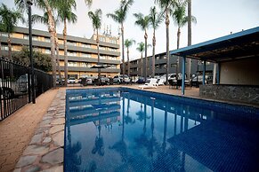Mantra Meridien Adelaide