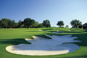 The Ritz-Carlton Dallas, Las Colinas
