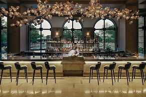 The Ritz-Carlton Dallas, Las Colinas