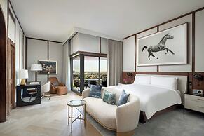The Ritz-Carlton Dallas, Las Colinas