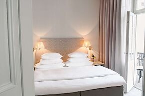 Hotel Diplomat