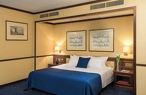 Leonardo Hotel Milan City Center