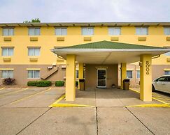 Quality Inn Evansville Eastland Area