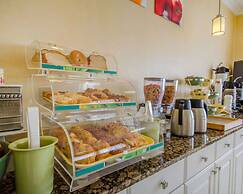 Quality Inn Evansville Eastland Area