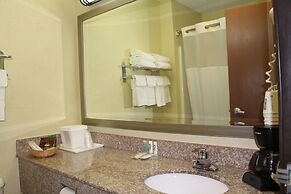 Quality Inn Evansville Eastland Area