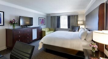 Hilton Mystic