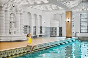 InterContinental Chicago Magnificent Mile by IHG