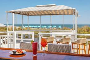Ashore Oceanfront Hotel by Marriott