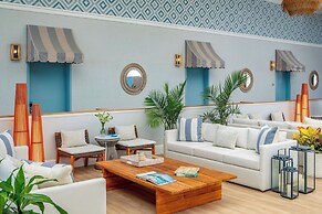 Ashore Oceanfront Hotel by Marriott