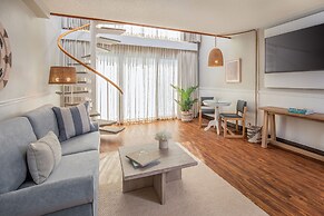 Ashore Oceanfront Hotel by Marriott