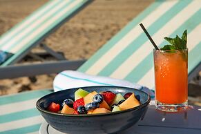 Ashore Oceanfront Hotel by Marriott