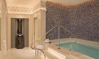 Raffles Singapore