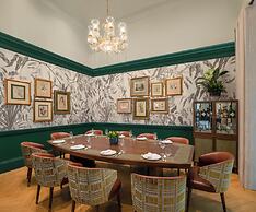 Raffles Singapore