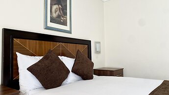 Europa Gatwick Hotel
