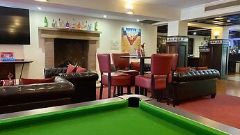Europa Gatwick Hotel