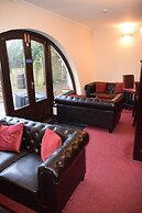 Europa Gatwick Hotel