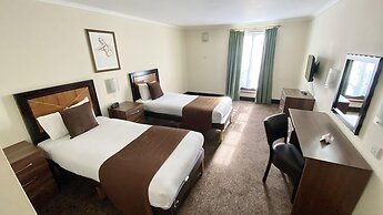 Europa Gatwick Hotel