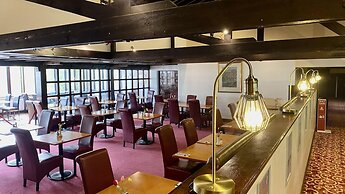 Europa Gatwick Hotel
