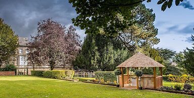 Classic Lodges The Old Swan Hotel