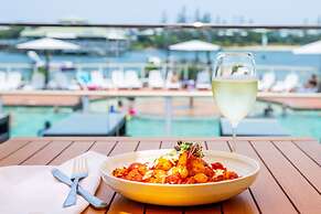 Novotel Sunshine Coast Resort