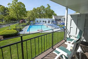 Blue Rock Resort