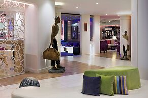 Hotel N'vY