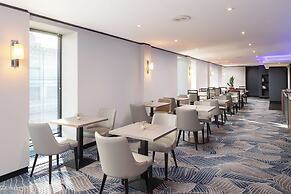 Hilton London Gatwick Airport