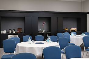 Hilton London Gatwick Airport
