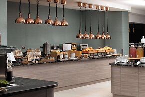 Hilton London Gatwick Airport