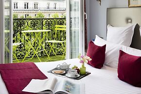 Hotel Plaza Elysées