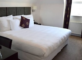 The Cliff Hotel