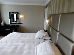 The Cliff Hotel