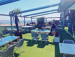The Cliff Hotel